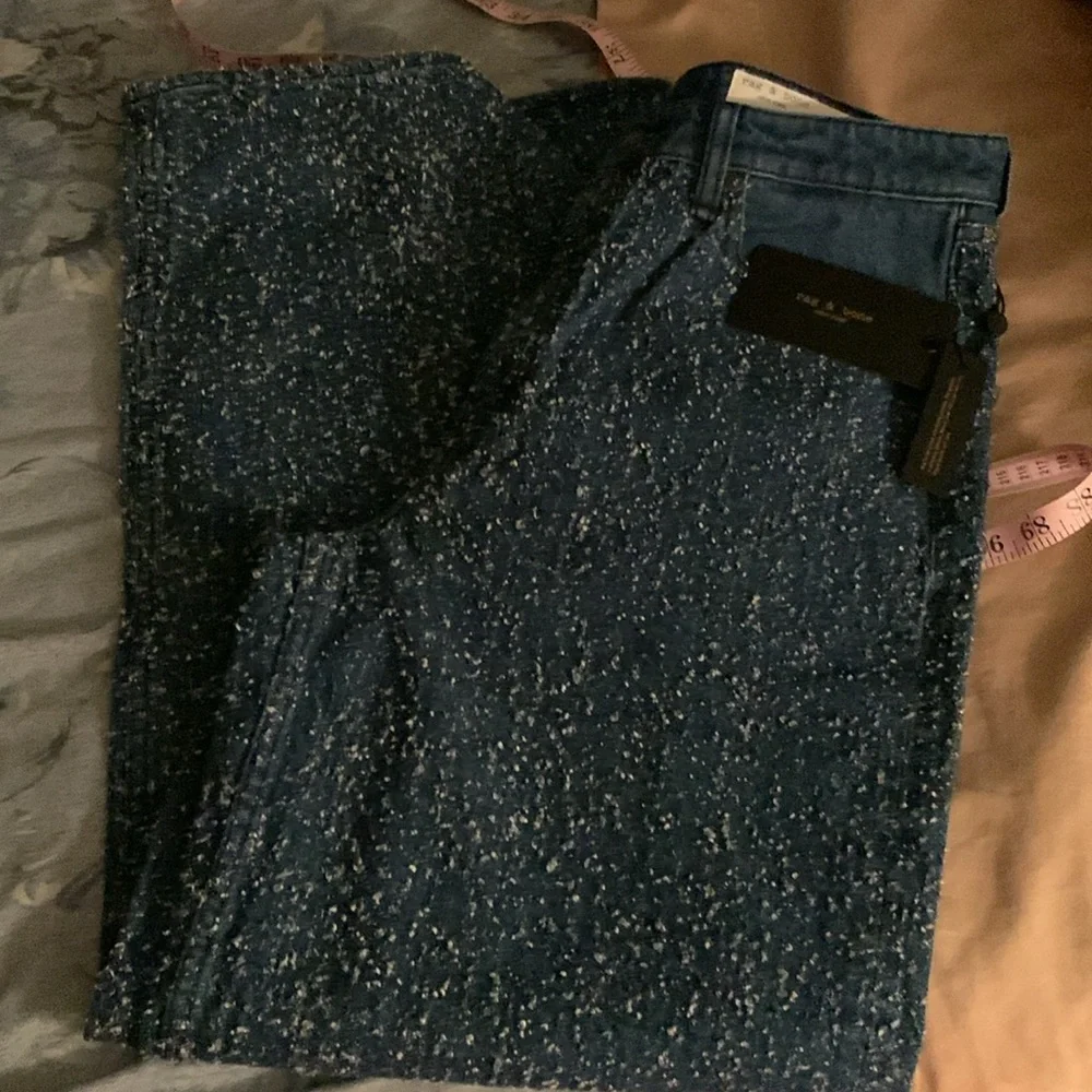 Rag & Bone rag & bone size 30
THE LOGAN Mid Rise /Wide Leg Jeans - Picture 9 of 13